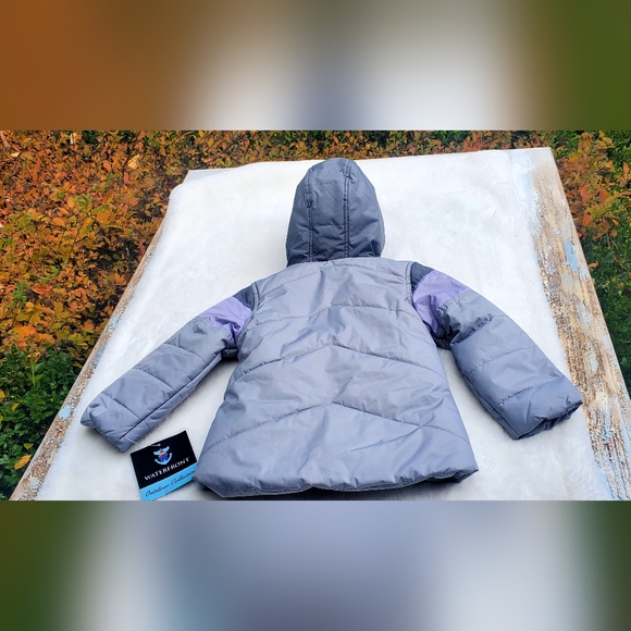 Gray and Purple Hooded Puffer Jacket Size 4T - Picture 2 of 5